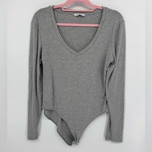 Mangopop Women's Gray V-Neck Long Sleeve Bodysuit Plus Size XXL